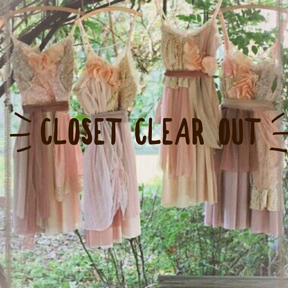 🥀MOST ITEMS IN MY CLOSET ARE REDUCED TO SELL🥀